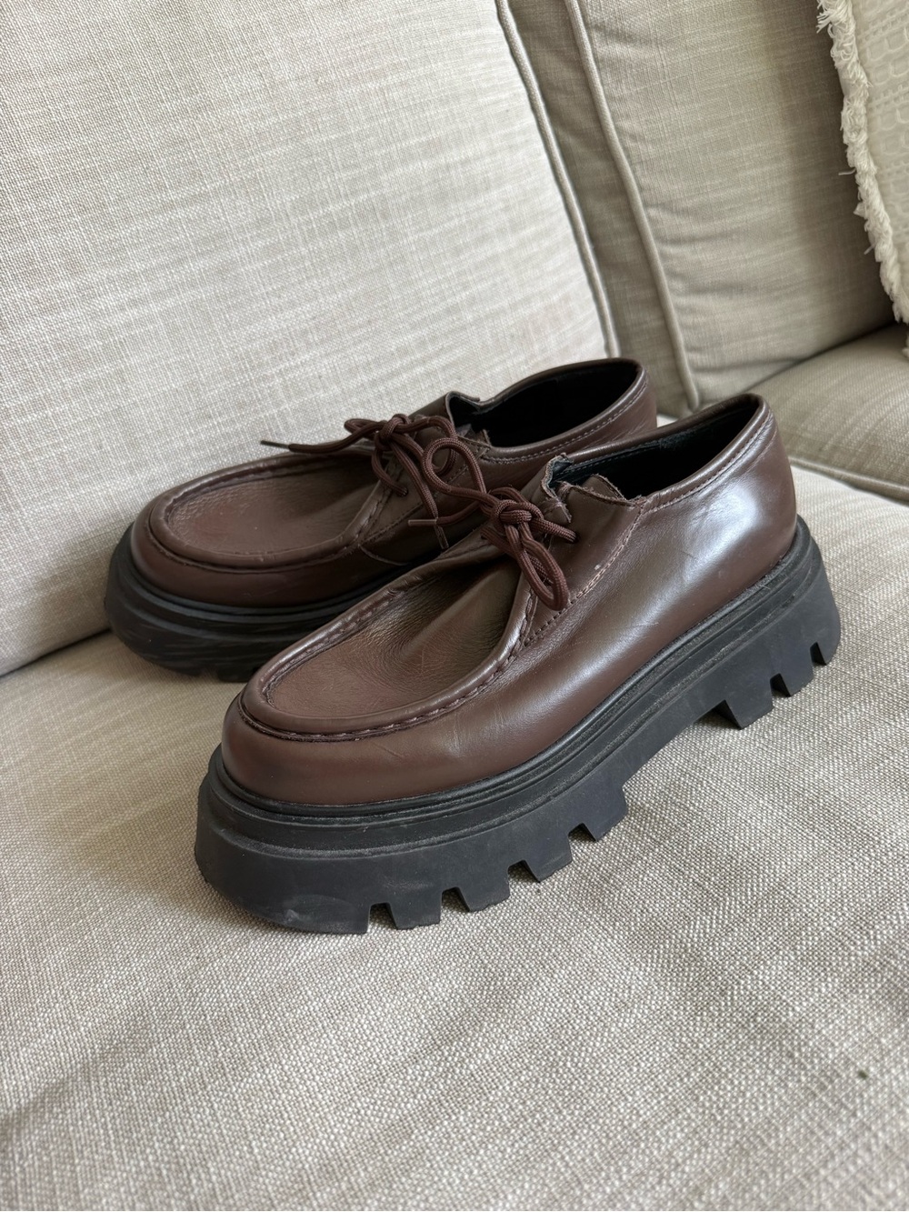 ALOHAS Chunky Lug Sole Brown Leather Loafers